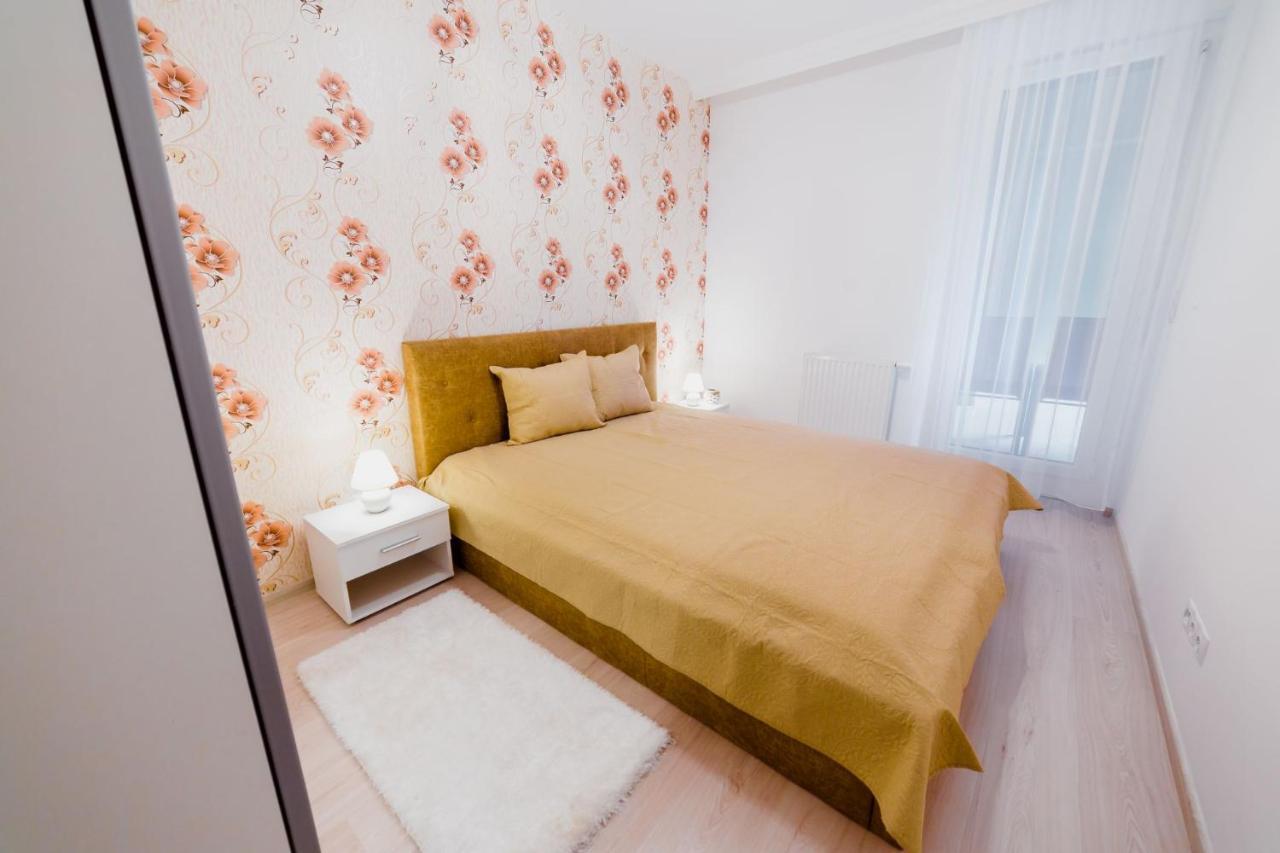 Corvin Promenade With Free Parking Apartment Budapest Exterior photo